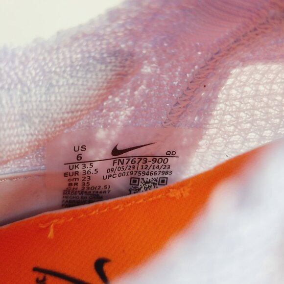 NEW Nike Womens Air Zoom Alphafly NEXT% 3 Electric Pack Shoes FN7673-900 Size 6 - Picture 7 of 7